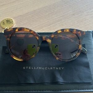 Stella Mc Cartney sunglasses